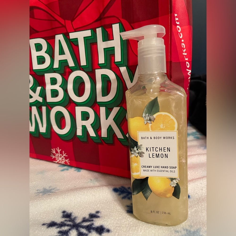 Bath and body works hand soap in gel